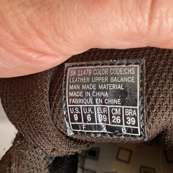 🤑3/$18 EUC! Skechers Suede Shoes - Picture 8 of 9